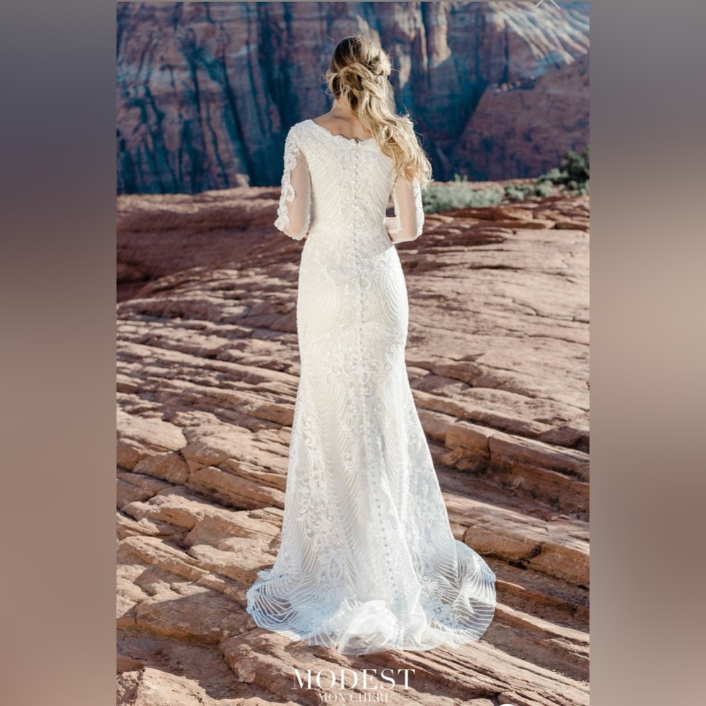 Wedding Dress Modest Mon Cheri Size 6 - Picture 2 of 12